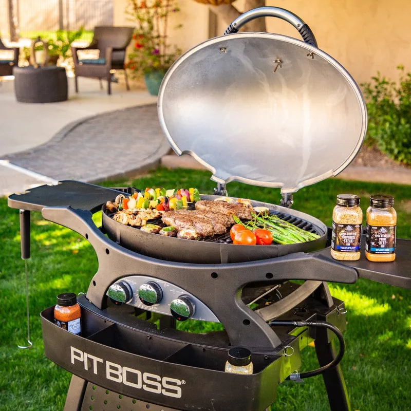 Pit Boss Sportsman 3-Burner Portable Griddle Pit Boss Sportsman 3-Burner Portable Griddle